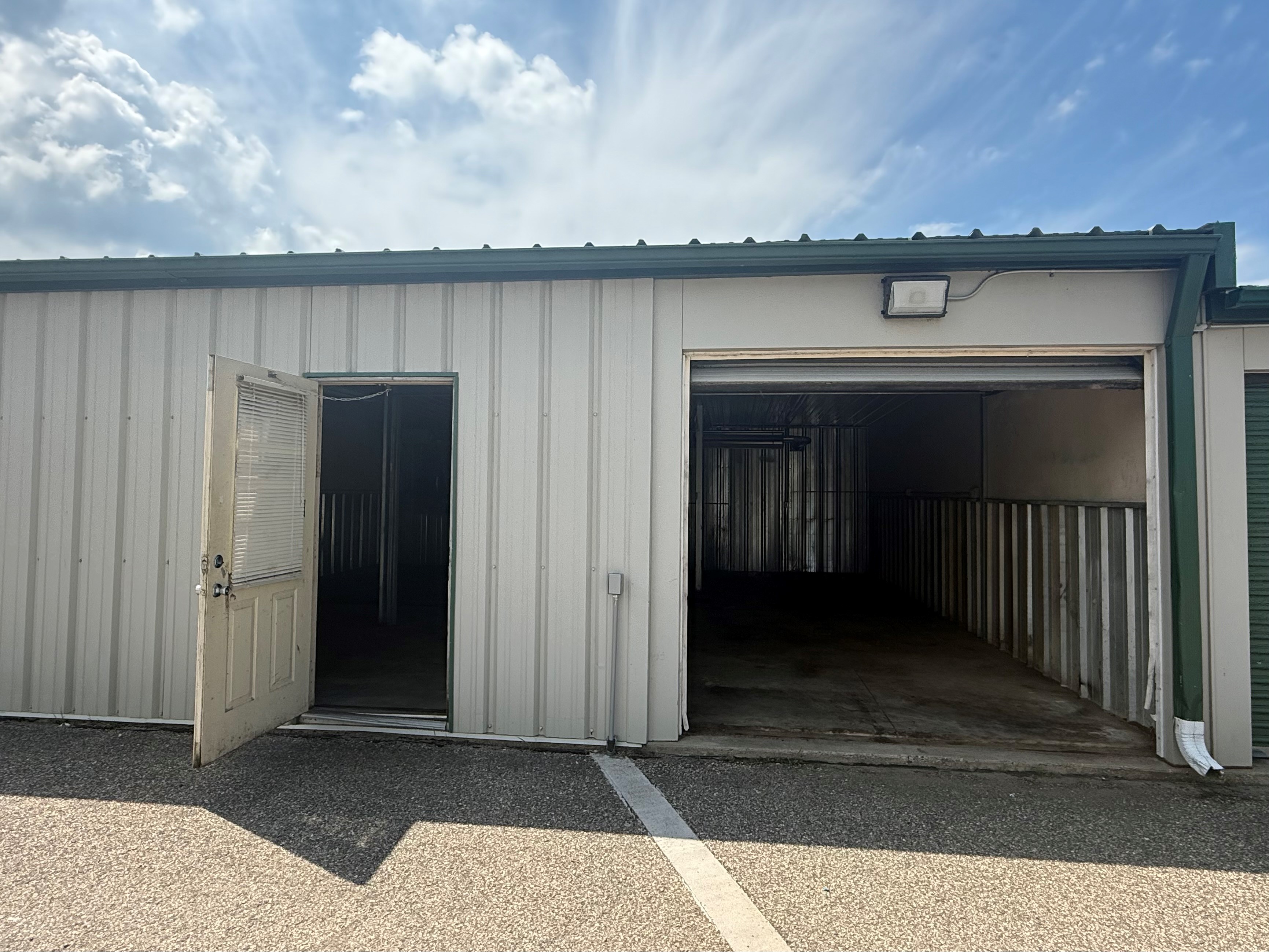 30x30 Workshop Shop C